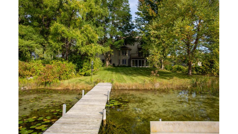 5525 Bauers Dr West Bend, WI 53095 by Emmer Real Estate Group $1,100,000