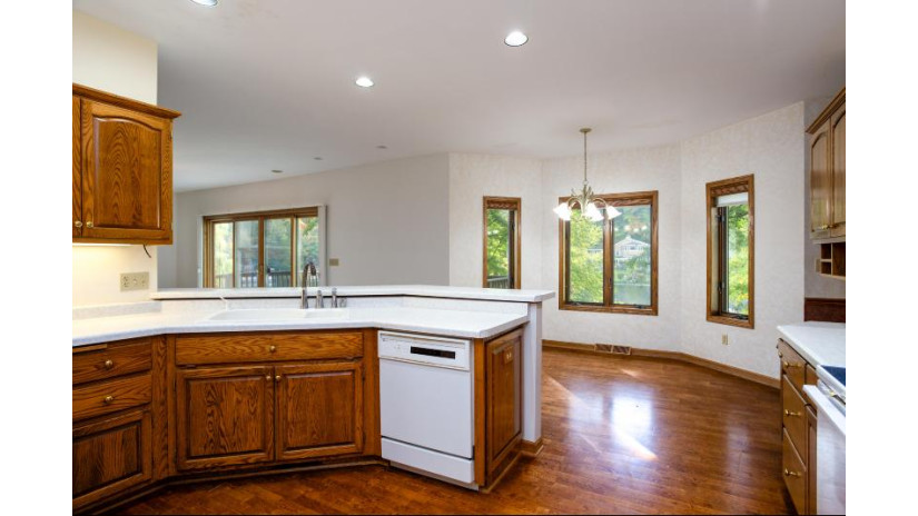 5525 Bauers Dr West Bend, WI 53095 by Emmer Real Estate Group $1,100,000