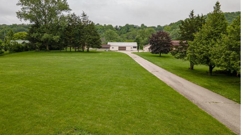 N7329 Highview Rd N7333 Rhine, WI 53073 by Pleasant View Realty, LLC $1,450,000