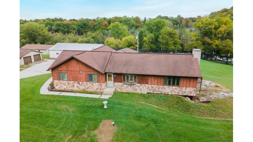 N7329 Highview Rd N7333 Rhine, WI 53073 by Pleasant View Realty, LLC $1,450,000