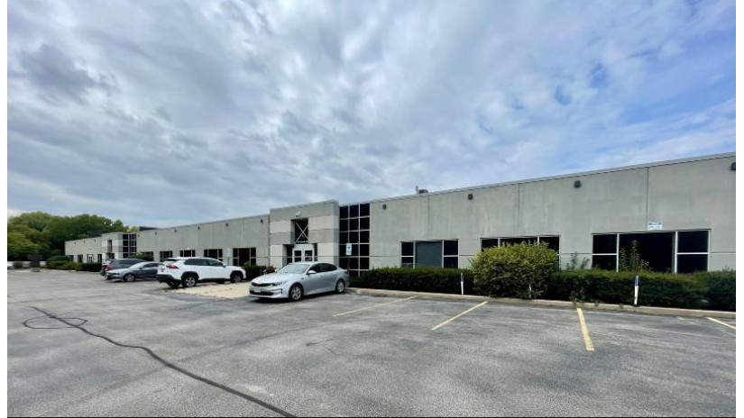 5235 N Ironwood Rd Glendale, WI 53217 by Anderson Commercial Group, LLC $2,950,000