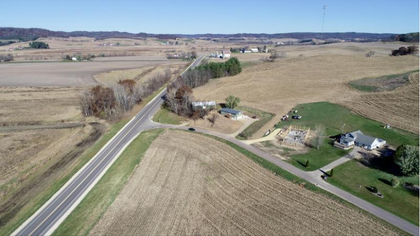 N18218 Kopp Rd Trempealeau, WI 54630 by @properties La Crosse $339,900