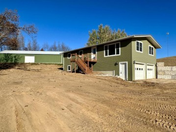 N18218 Kopp Rd, Trempealeau, WI 54630-8231