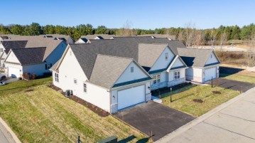 1839 Cedar Ridge Dr, Slinger, WI 53086