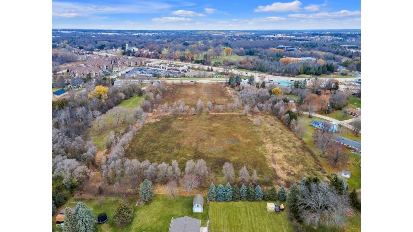 LT2 Good Hope Rd Menomonee Falls, WI 53051 by Berkshire Hathaway HomeServices Metro Realty $2,200,000