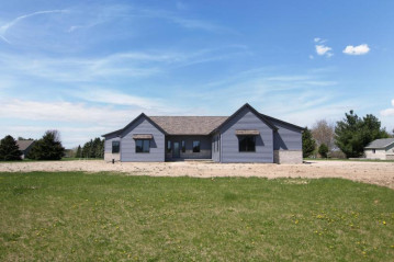 W2375 Big Ben Rd, Osceola, WI 53019