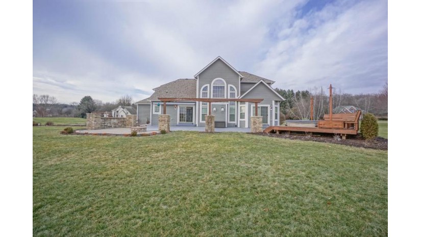 228 Crooked Stick Pass North Prairie, WI 53153 by Lake Country Flat Fee $859,900