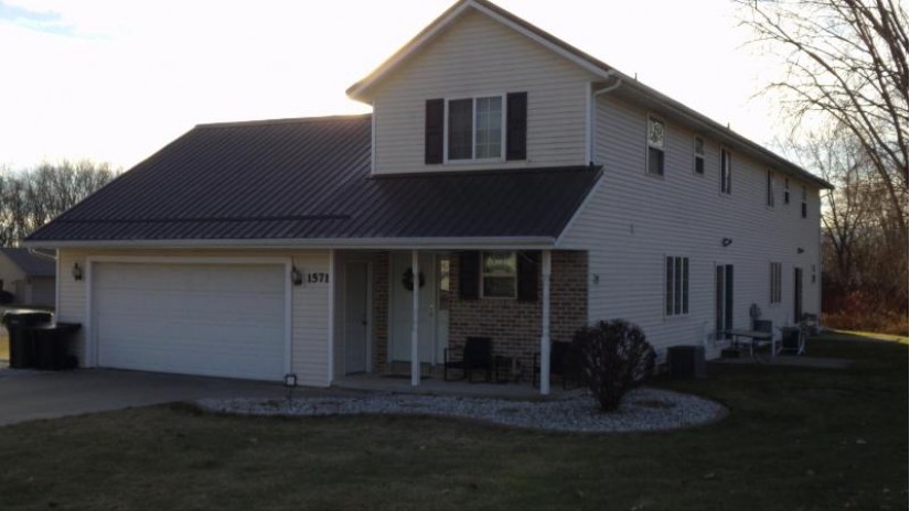 1569 Alamosa Trl Howard, WI 54313 by Boss Realty, LLC $595,000