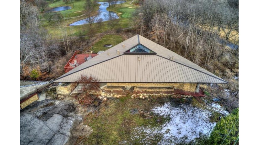 1505 Valley View Dr Mount Pleasant, WI 53405 by Quorum Enterprises, Inc. $2,550,000