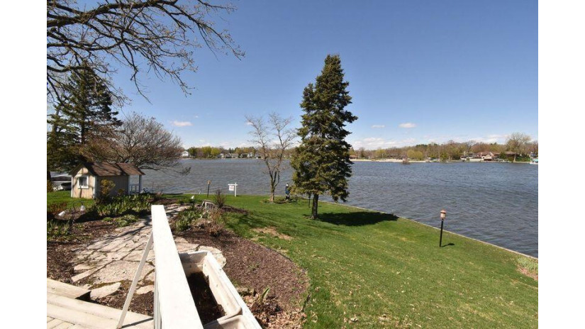 S68W18118 Island Dr Muskego, WI 53150 by The Stefaniak Group, LLC $1,395,000