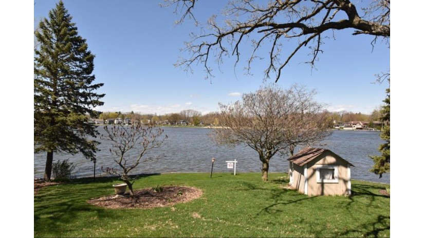 S68W18118 Island Dr Muskego, WI 53150 by The Stefaniak Group, LLC $1,395,000