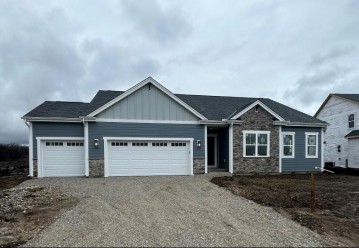 9233 Overlook Way, Franklin, WI 53132