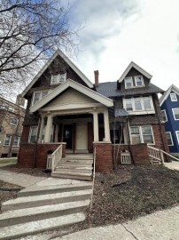 1862 N Cambridge Ave 1864,1866, Milwaukee, WI 53202-1724