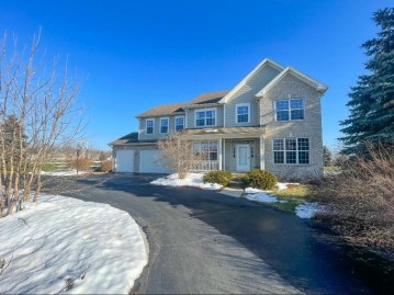 439 Ashley Dr, Williams Bay, WI 53191-9677