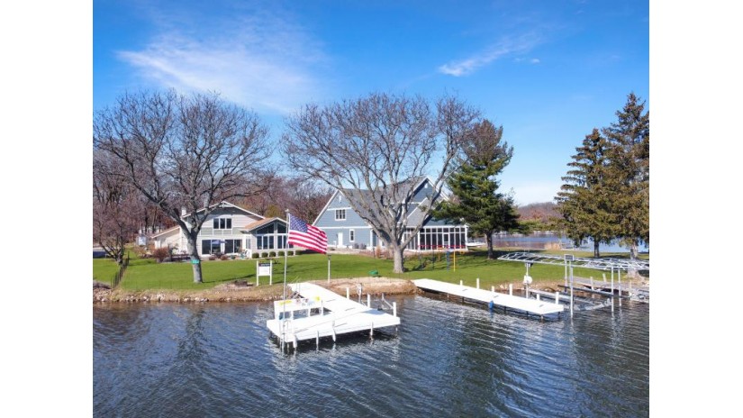 W5369 Baywood Dr La Grange, WI 53121 by @properties $2,199,700