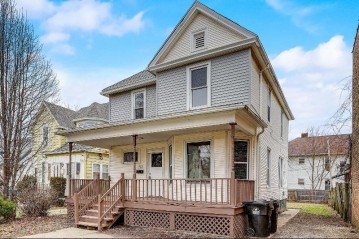 1553 Taylor Ave, Racine, WI 53403