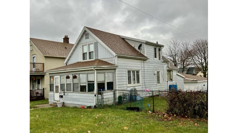 2610 5th Ave South Milwaukee, WI 53172 by EXP Realty LLC-West Allis $169,900