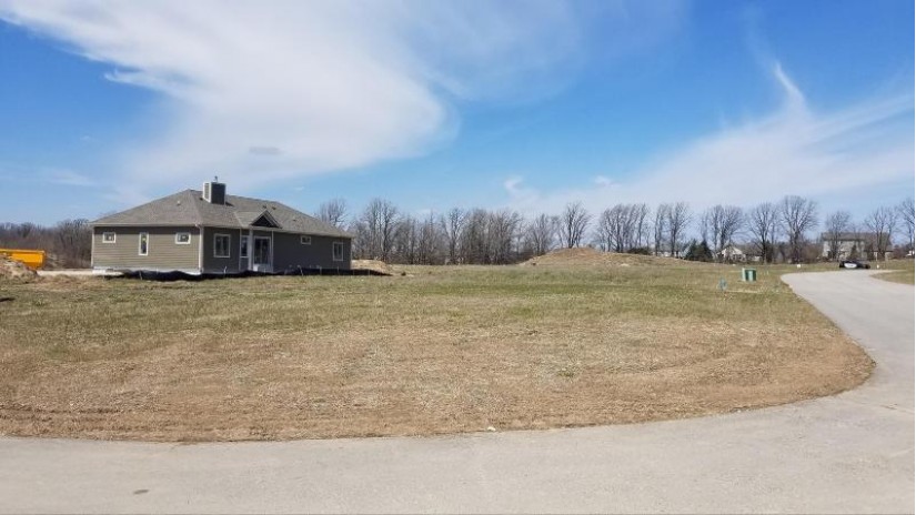 W208N16303 Renee Way LT17 Jackson, WI 53037 by Cobblestone Builders $82,500