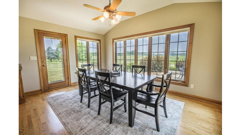 224 Crooked Stick Pass North Prairie, WI 53153 by First Weber Inc - Brookfield $725,000