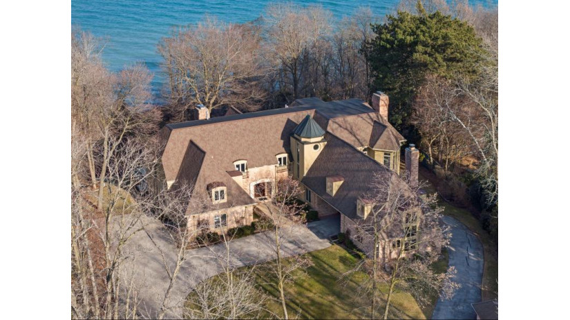 1460 E Bay Point Rd Bayside, WI 53217 by Powers Realty Group - suzanne@powersrealty.com $1,999,900