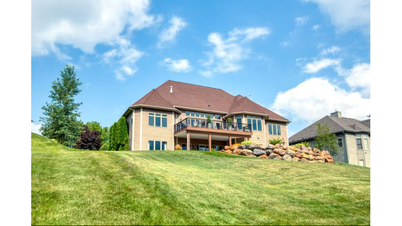 30832 Morning View Cir Waterford, WI 53185 by Sensibl Realty $925,000