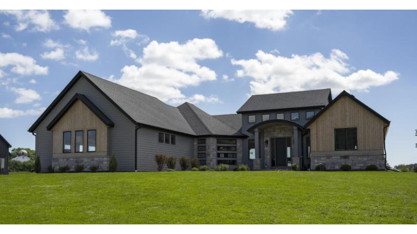 W278N6112 Serenity Dr Merton, WI 53089 by First Weber Inc- Mequon $1,575,000