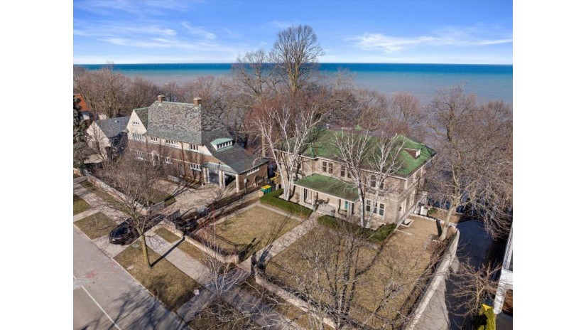 4162 N Lake Dr Shorewood, WI 53211 by Powers Realty Group - suzanne@powersrealty.com $1,495,000