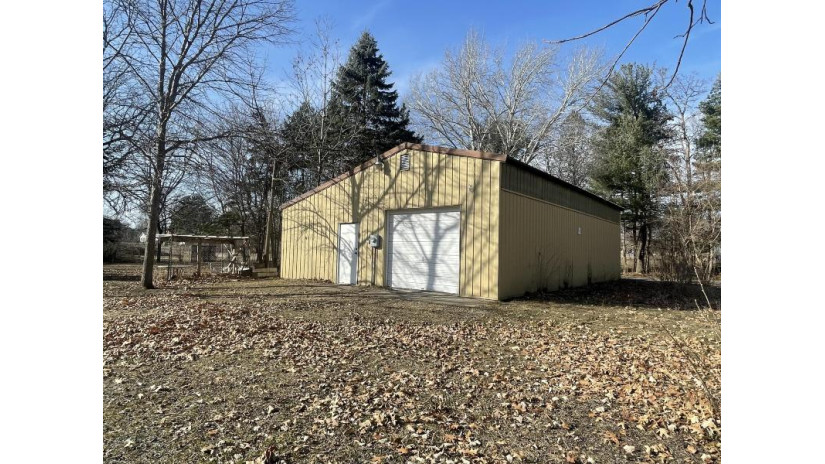 49 W 14th St Buffalo City, WI 54622 by Keller Williams Premier Realty $99,000