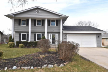 W156N10507 Jefferson Ln, Germantown, WI 53022