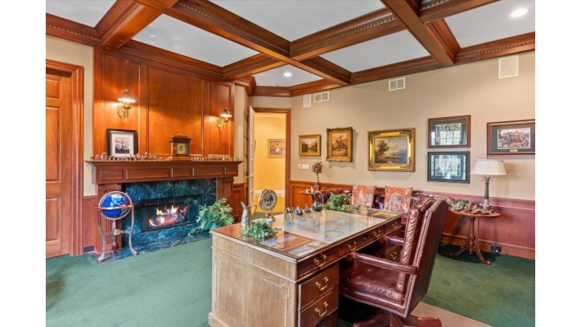 10425 W Hawthorne Rd Mequon, WI 53097 by Coldwell Banker Realty $1,789,000