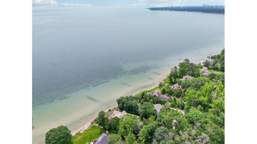 7152 N Beach Dr Fox Point, WI 53217 by M3 Realty $3,125,000