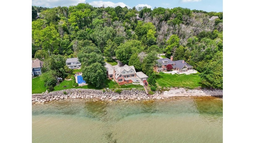 7152 N Beach Dr Fox Point, WI 53217 by M3 Realty $3,125,000