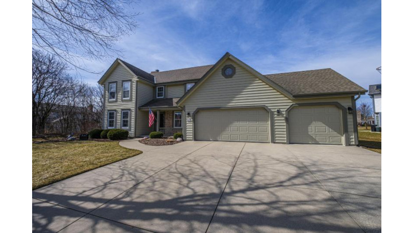 W158N7407 Pinewood Trl Menomonee Falls, WI 53051 by First Weber Inc - Brookfield $619,900