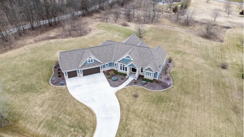 6017 Eagle Ridge Dr West Bend, WI 53095 by Leitner Properties $995,000