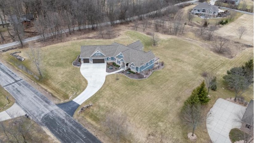 6017 Eagle Ridge Dr West Bend, WI 53095 by Leitner Properties $995,000