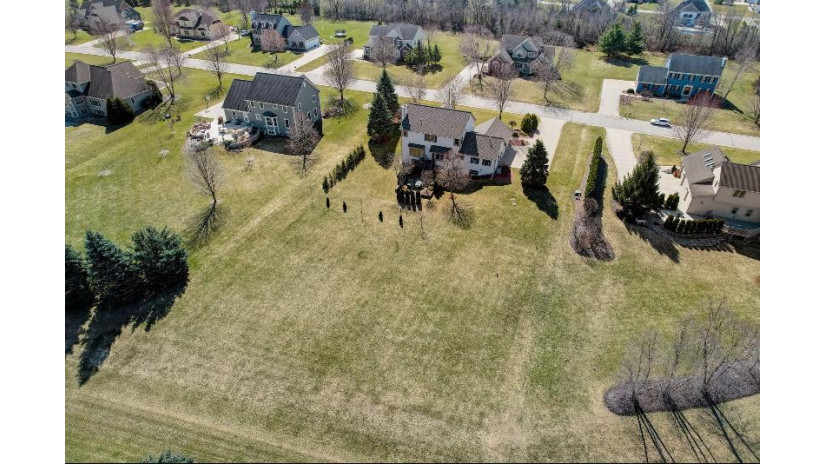 N74W28770 Zimmers Xing Merton, WI 53029 by First Weber Inc - Delafield $674,900