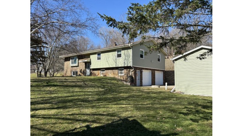7261 Becky Dr Barton, WI 53090 by Coldwell Banker Realty $389,900