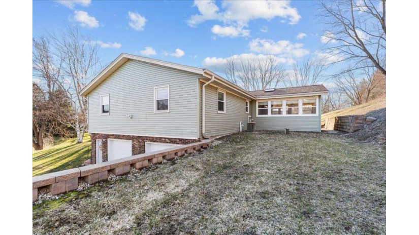 7261 Becky Dr Barton, WI 53090 by Coldwell Banker Realty $389,900