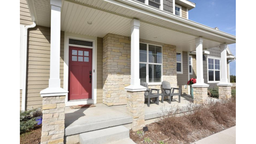 10815 N Tree Sparrow Dr Mequon, WI 53097 by Keller Williams-MNS Wauwatosa $860,000