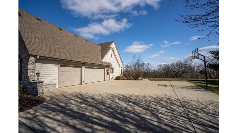 N87W27321 Emerald Fields Ct Lisbon, WI 53029 by Compass RE WI-Tosa $779,000