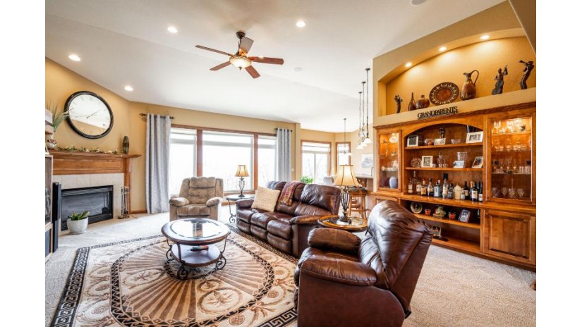 N87W27321 Emerald Fields Ct Lisbon, WI 53029 by Compass RE WI-Tosa $779,000