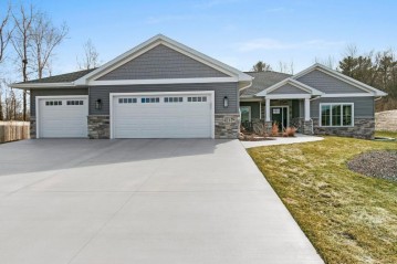 423 Highland Ct, Two Rivers, WI 54241