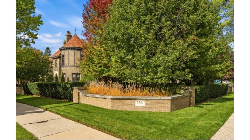 3801 N Lake Dr Shorewood, WI 53211 by Keller Williams Realty-Milwaukee North Shore $1,899,500