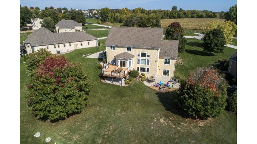 W269N5121 Carlene Dr Lisbon, WI 53072 by Lannon Stone Realty LLC $795,000