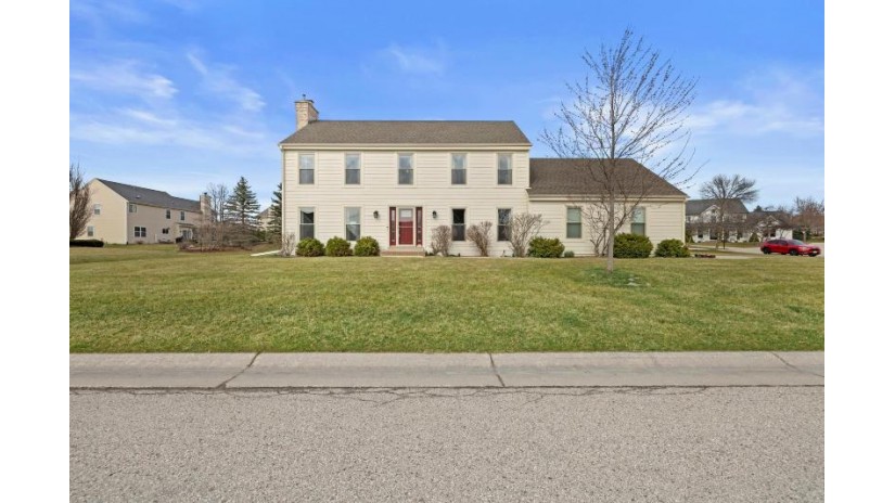W129S9767 Champions Ct Muskego, WI 53150 by Keller Williams Realty-Milwaukee Southwest - 262-599-8980 $625,000