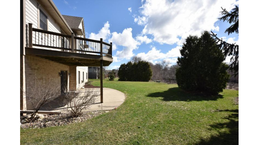 1122 Four Winds Way Hartland, WI 53029 by Prestige Realty WI LLC $945,000