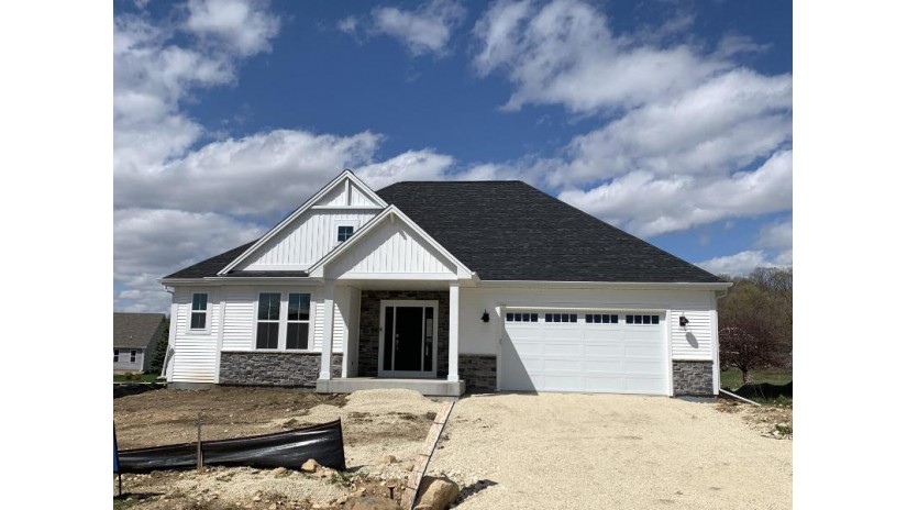 968 Cascade Cir Hartford, WI 53027 by First Weber Inc- West Bend $462,900