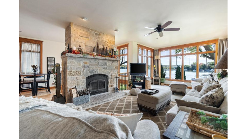 5648 W Lake Dr West Bend, WI 53095 by Leitner Properties $2,250,000