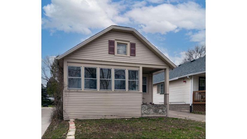 5833 W Park Hill Ave Milwaukee, WI 53213 by Boardwalk Realty LLC $115,300