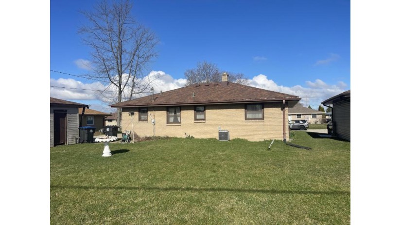 5370 S Merrill Ave Cudahy, WI 53110 by Parkway Realty, LLC $239,900